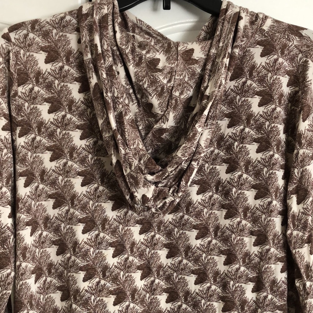 Kate Quinn Kanga Pocket Hoodie